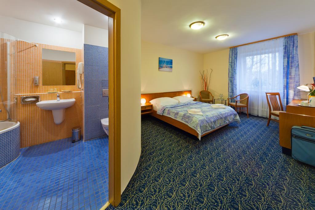 Panorama Hotel 4*